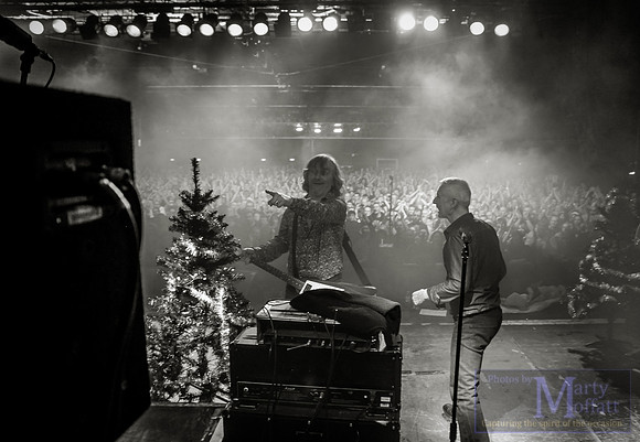 Thunder Xmas Show 2012 - Friday