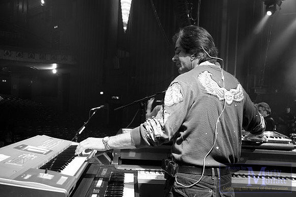 journey_london_soundcheck040
