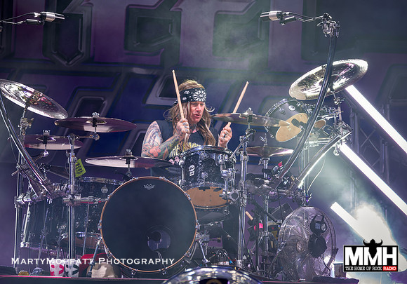 3-8steelpanther2026steelhouse010