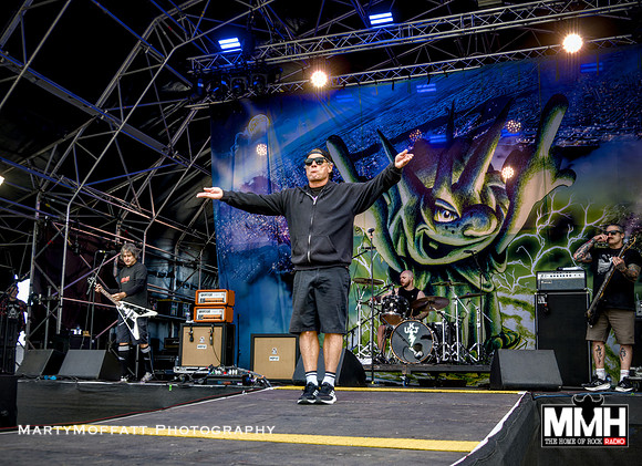 3-6uglykidjoe2026steelhouse005