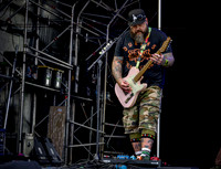 3-7alienantfarm2026steelhouse010