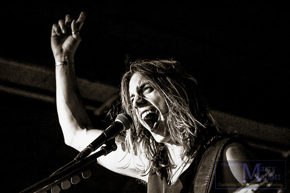 1O1A155220-2