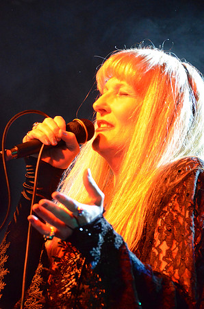 ff2011sun-unrulychild119SUE