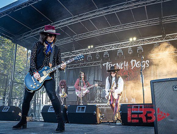 trenchdogs2025cotw037-DxO_DeepPRIME 3-39