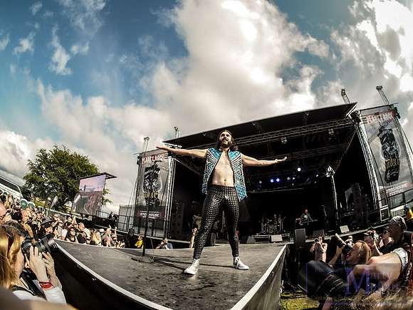 steelhouse2019sat-crobot09