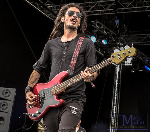 steelhouse2019sat-hollowstar03