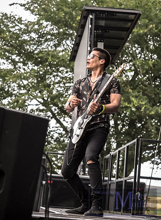 steelhouse2019sat-hollowstar28