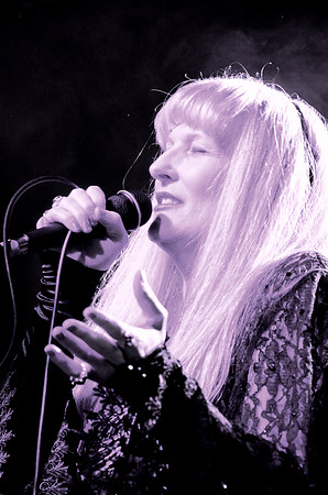 ff2011sun-unrulychild118SUE