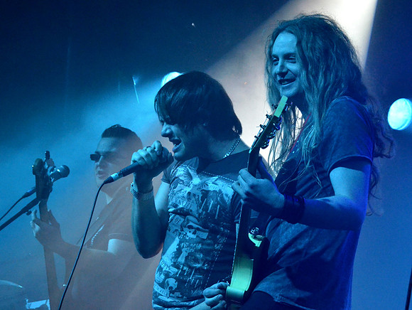 ff2011fri-serpentine101SUE