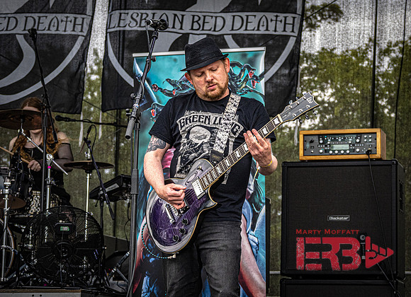 lesbianbeddeath2025cotw002
