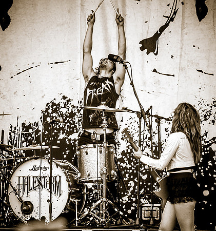 halestorm2012download135_resize